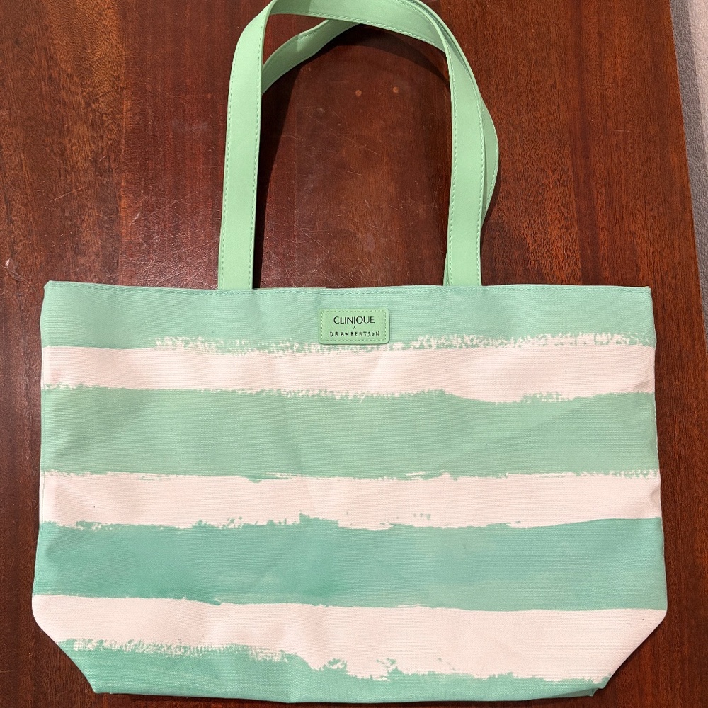 Clinique x Drawbertson Spring Getaway Canvas Tote Green White Striped Bag NWT